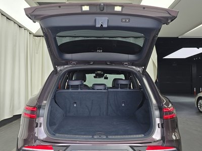 2021 Genesis GV70 — миниатюра 26