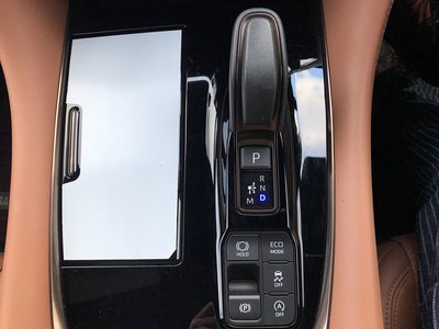 2025 Toyota VELLFIRE — миниатюра 12