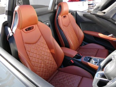 AUDI TT ROADSTER - 8