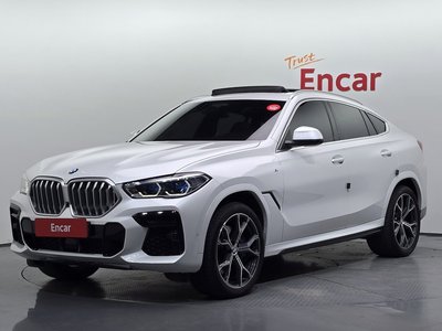 2023 BMW X6 photo 1