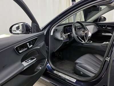 MERCEDES-BENZ E-CLASS - 10