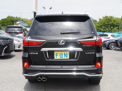 LEXUS LX - 7