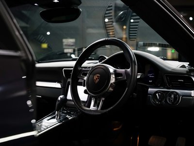 صورة مصغرة 16 لـ 2015 Porsche 911