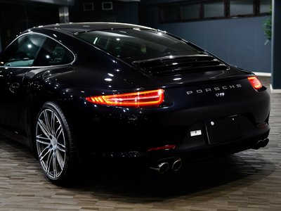 صورة مصغرة 49 لـ 2015 Porsche 911