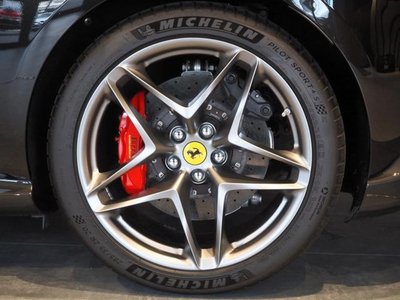 2022 Ferrari ROMA — миниатюра 37