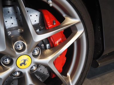 2022 Ferrari ROMA — миниатюра 38