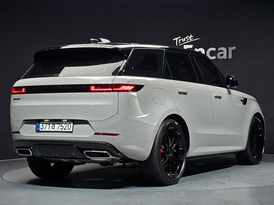 2026 LAND Rover RANGE ROVER SPORT 照片 3