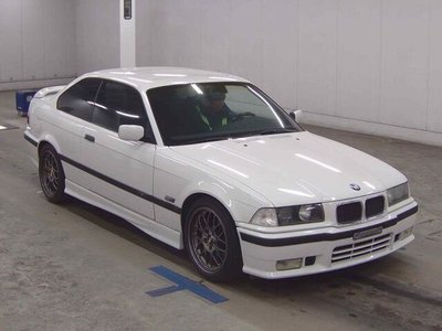 BMW 3 SERIES - 1