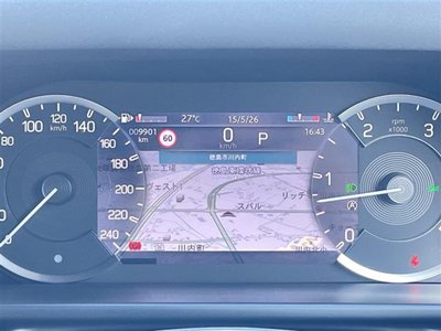LAND ROVER DEFENDER - 9