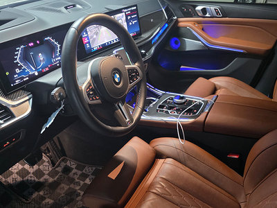 BMW X7 - 10