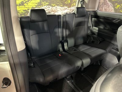 صورة 10 لـ 2022 Toyota ALPHARD