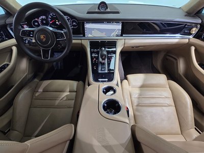 PORSCHE PANAMERA - 7