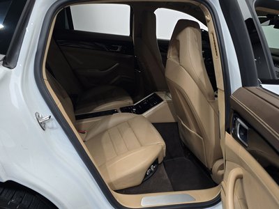 PORSCHE PANAMERA - 10