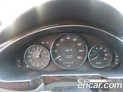 MERCEDES-BENZ CLS - 8