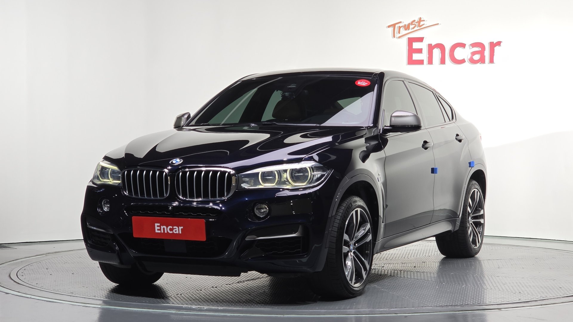 BMW X6 - View 1