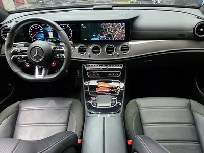 MERCEDES-BENZ E-CLASS - 5