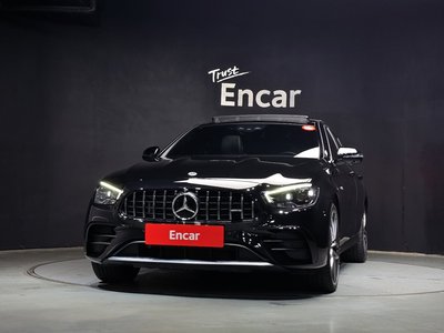 MERCEDES-BENZ E-CLASS - 2