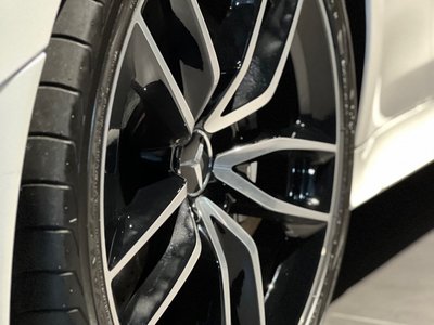 MERCEDES-BENZ CLS - 6