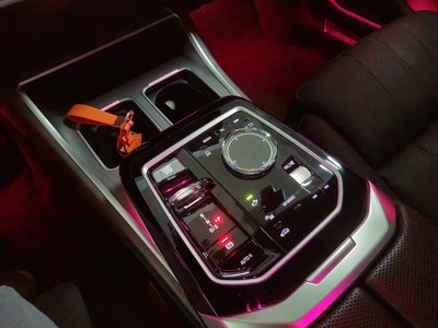 BMW 7 SERIES - 9