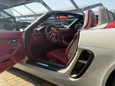 صورة مصغرة 14 لـ 2024 Porsche 718
