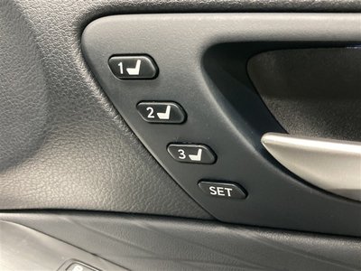2023 Lexus IS photo 16