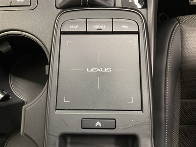 2023 Lexus IS photo 30