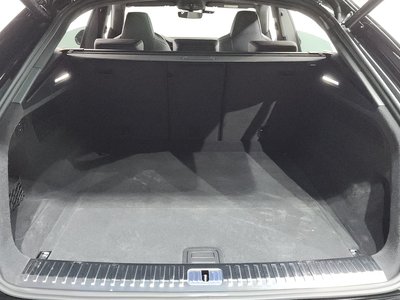 2022 AUDI Q8 — миниатюра 24