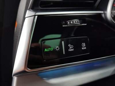 2022 AUDI Q8 — миниатюра 32