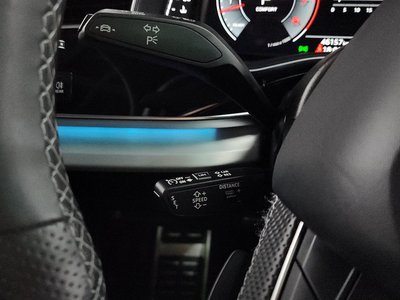 2022 AUDI Q8 — миниатюра 28