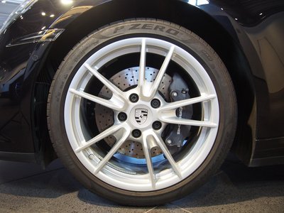 2024 Porsche 911 photo 10