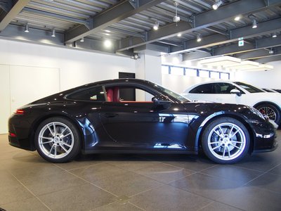 2024 Porsche 911 photo 7
