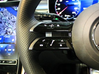 2026 Mercedes-BENZ GLC — миниатюра 18
