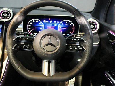 2026 Mercedes-BENZ GLC — миниатюра 17