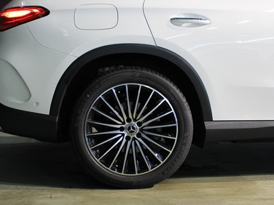 2026 Mercedes-BENZ GLC — миниатюра 43
