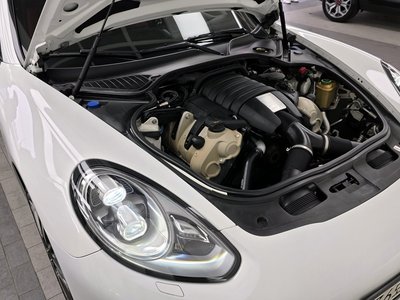 PORSCHE PANAMERA - 7