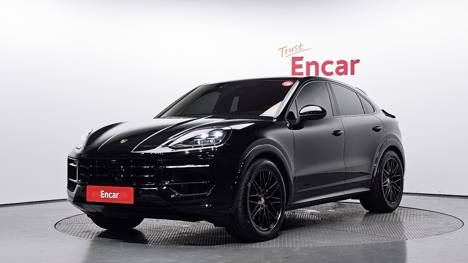 PORSCHE CAYENNE - View 1