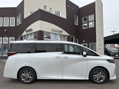 2026 TOYOTA ALPHARD photo 5