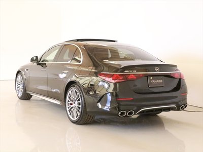 صورة 4 لـ 2025 Mercedes-BENZ E-CLASS AMG