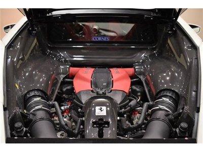 FERRARI F8 TRIBUTO - 10