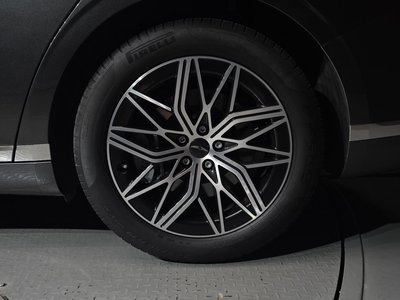 صورة 8 لـ 2022 Genesis G90 (RS4)