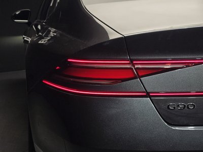 صورة 10 لـ 2022 Genesis G90 (RS4)