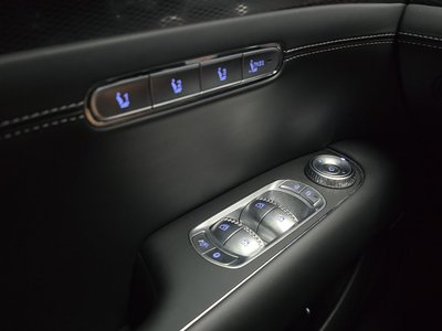 صورة مصغرة 28 لـ 2022 Genesis G90 (RS4)