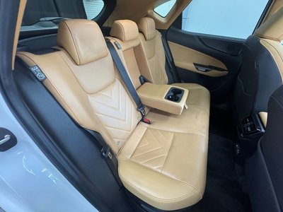 صورة مصغرة 45 لـ 2024 Lexus NX