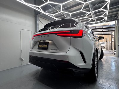 صورة مصغرة 13 لـ 2024 Lexus NX