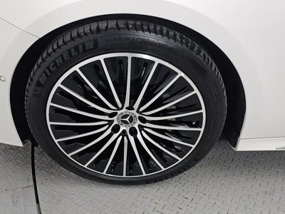 MERCEDES-BENZ E-CLASS - 6