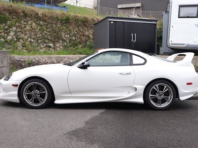 TOYOTA SUPRA - 8