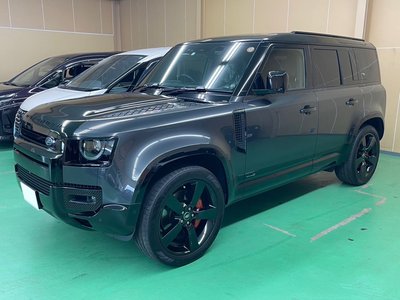 LAND ROVER DEFENDER - 6