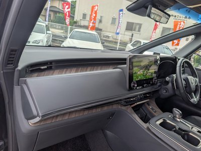 صورة مصغرة 39 لـ 2024 Lexus LM