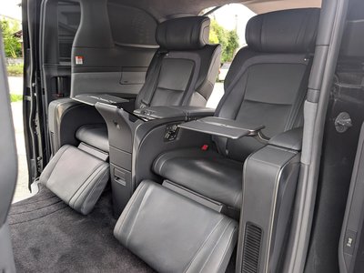 صورة مصغرة 37 لـ 2024 Lexus LM