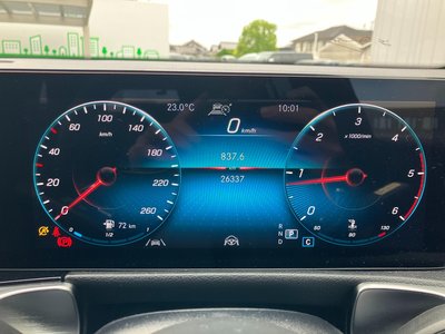 2023 Mercedes-BENZ GLB thumbnail 37